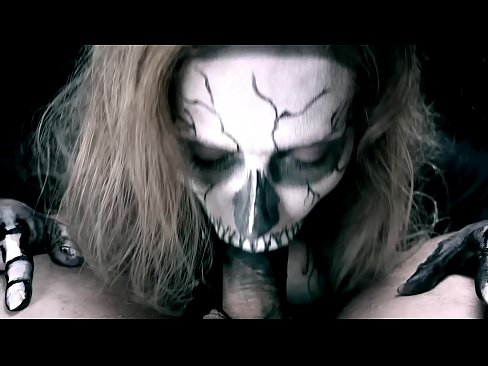 ❤️ ສາວ Demon ດູດ cock ກັບປາກສີດໍາຂອງນາງແລະກືນ cum. ❤️❌ ສະຫຼັດ ຢູ່ພວກເຮົາ ❌❤